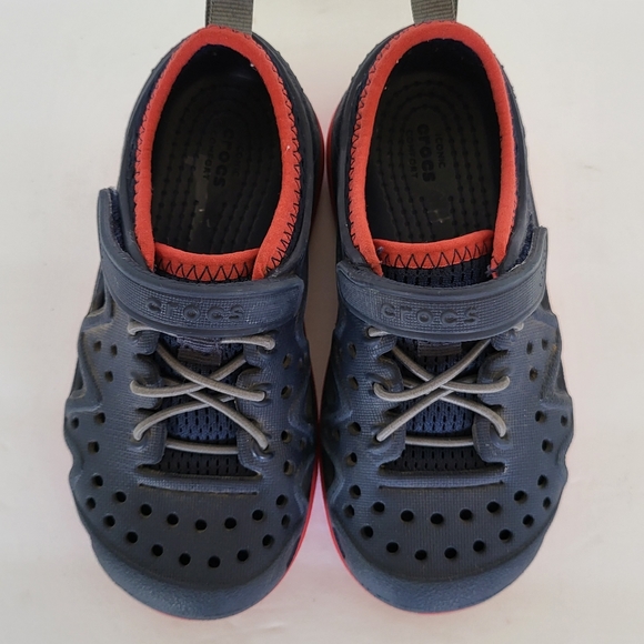 Crocs Iconic Comfort water shoes hook and loop Boys 10 - Picture 2 of 9